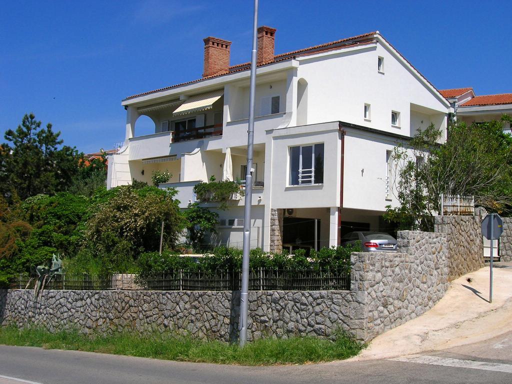 Apartman Kucer Krk Town Extérieur photo