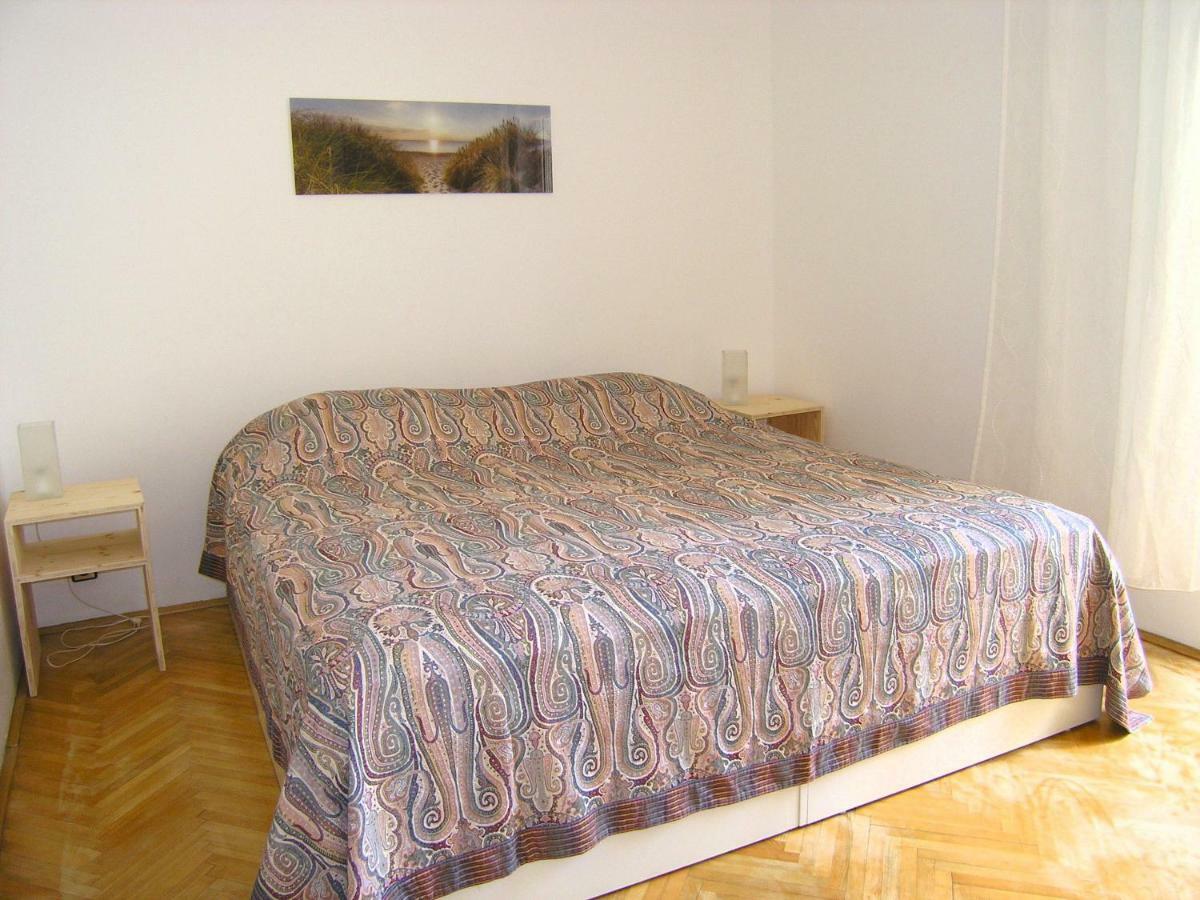 Apartman Kucer Krk Town Extérieur photo